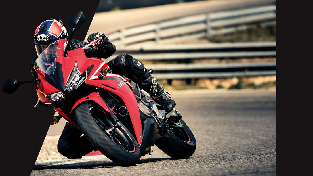 honda cbr1000f breaking