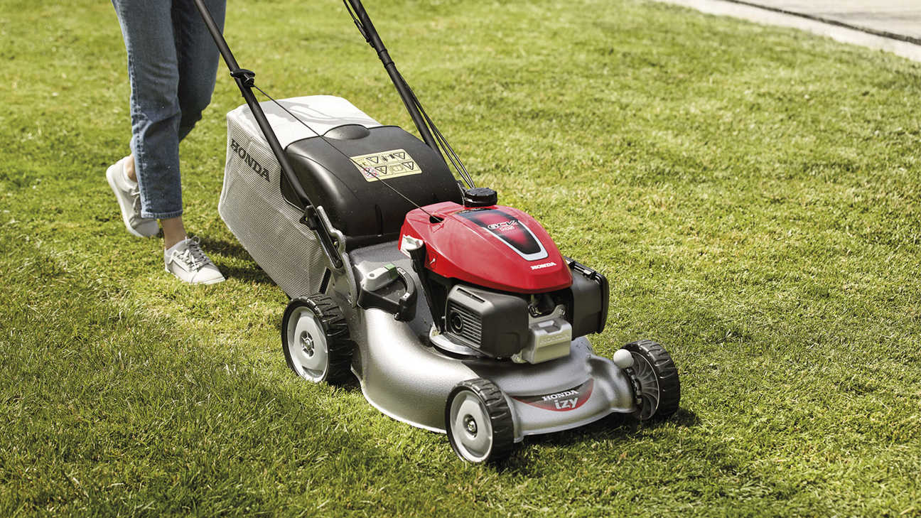 Honda grass mower