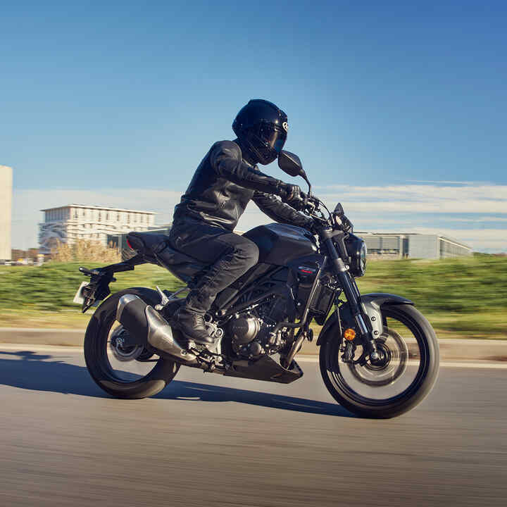 2022 Honda CB300R: Launch, Specs, Prices, Features